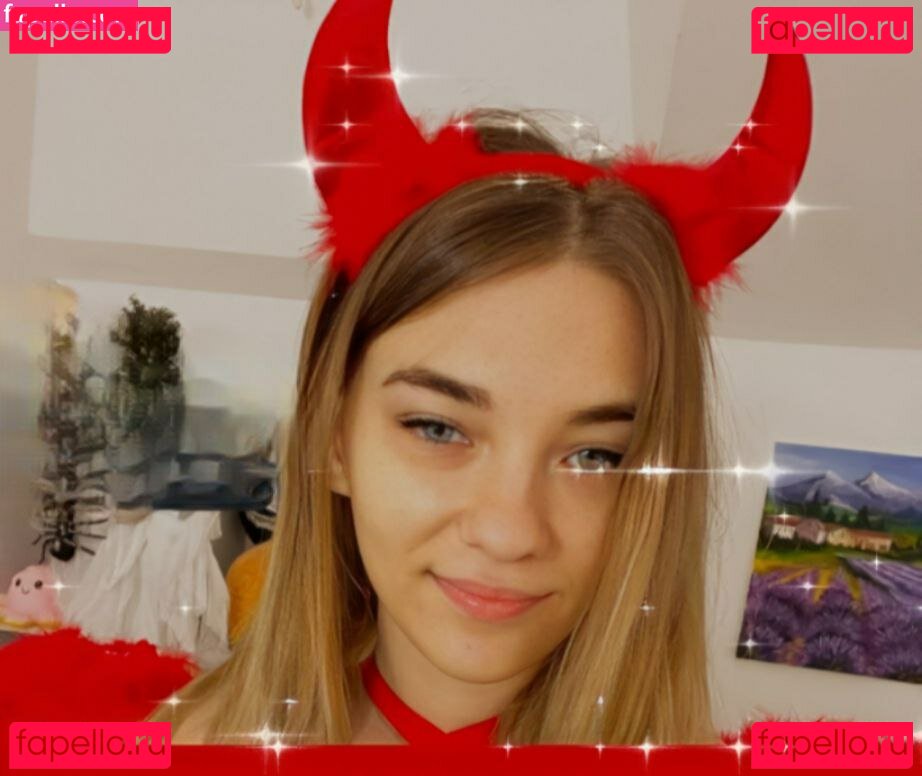 AmoreKiwik / Sweety-kate / finikk Onlyfans Photo Gallery 