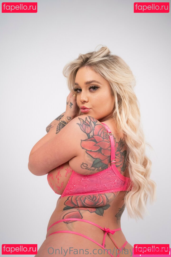 playwithkali / therealkaliroses