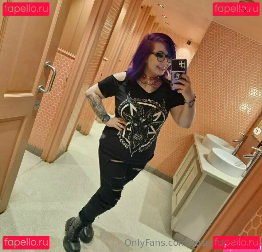 Chelsea Bennett / Cosmicbunnixo / chelsbennett Onlyfans Photo Gallery 