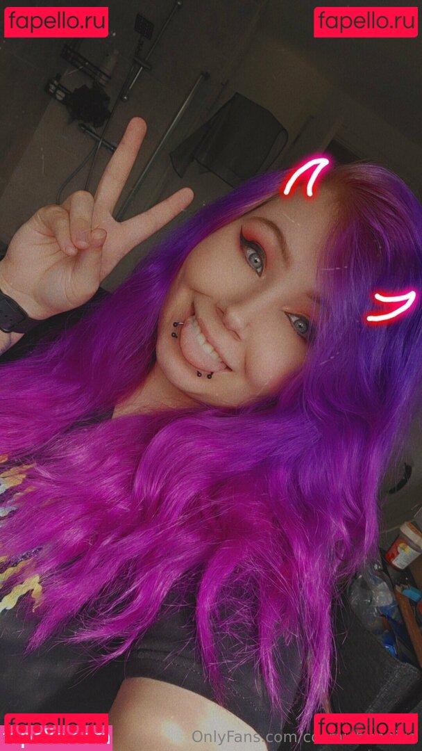 Chelsea Bennett / Cosmicbunnixo / chelsbennett Onlyfans Photo Gallery 