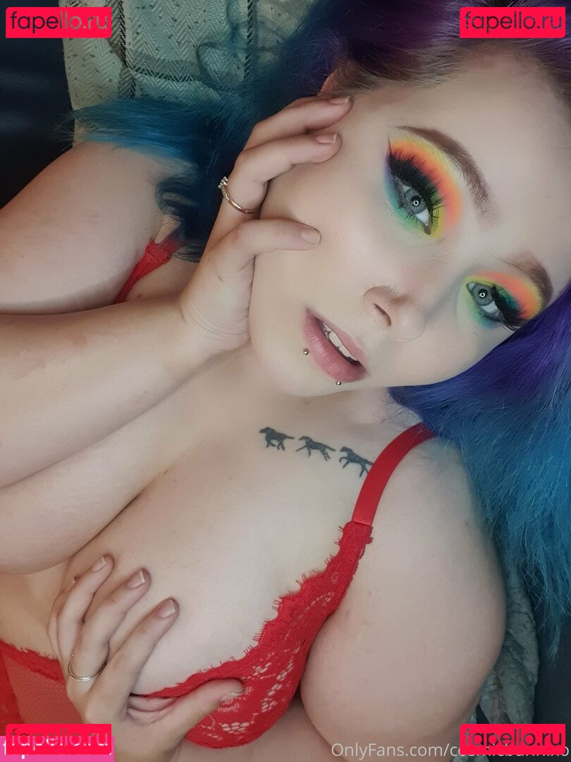 Chelsea Bennett / Cosmicbunnixo / chelsbennett Onlyfans Photo Gallery 