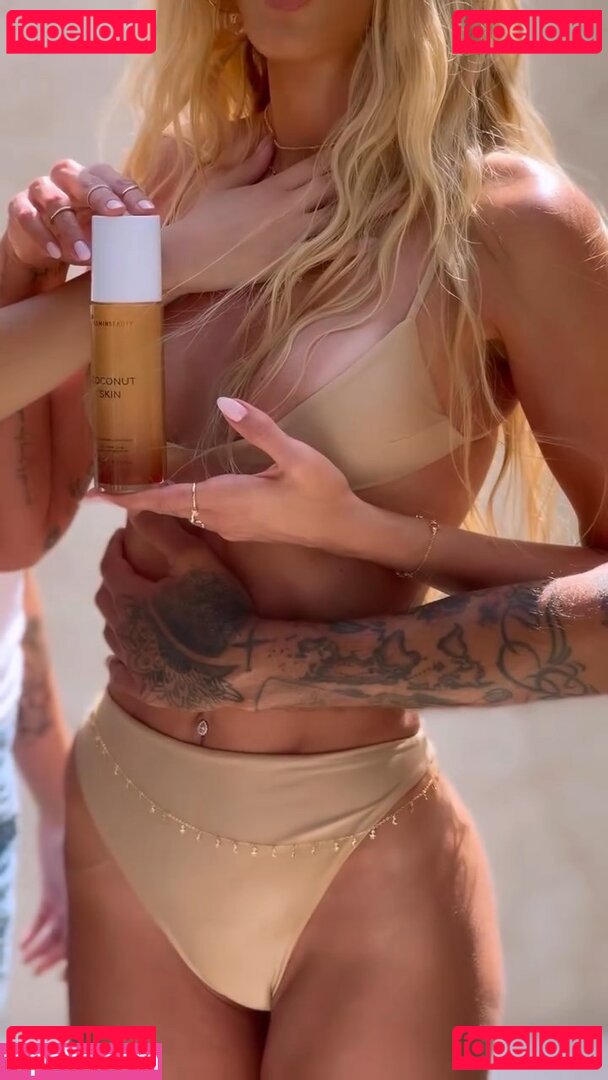 Yasmin Brunet / yasminbrunet Onlyfans Photo Gallery 