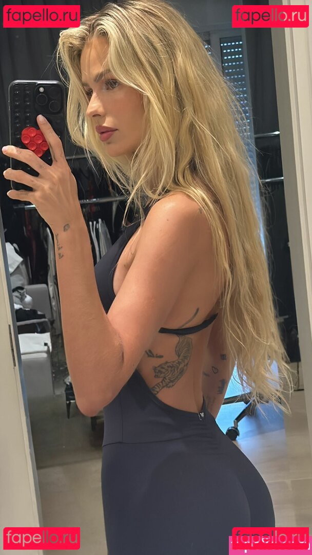 Yasmin Brunet / yasminbrunet Onlyfans Photo Gallery 