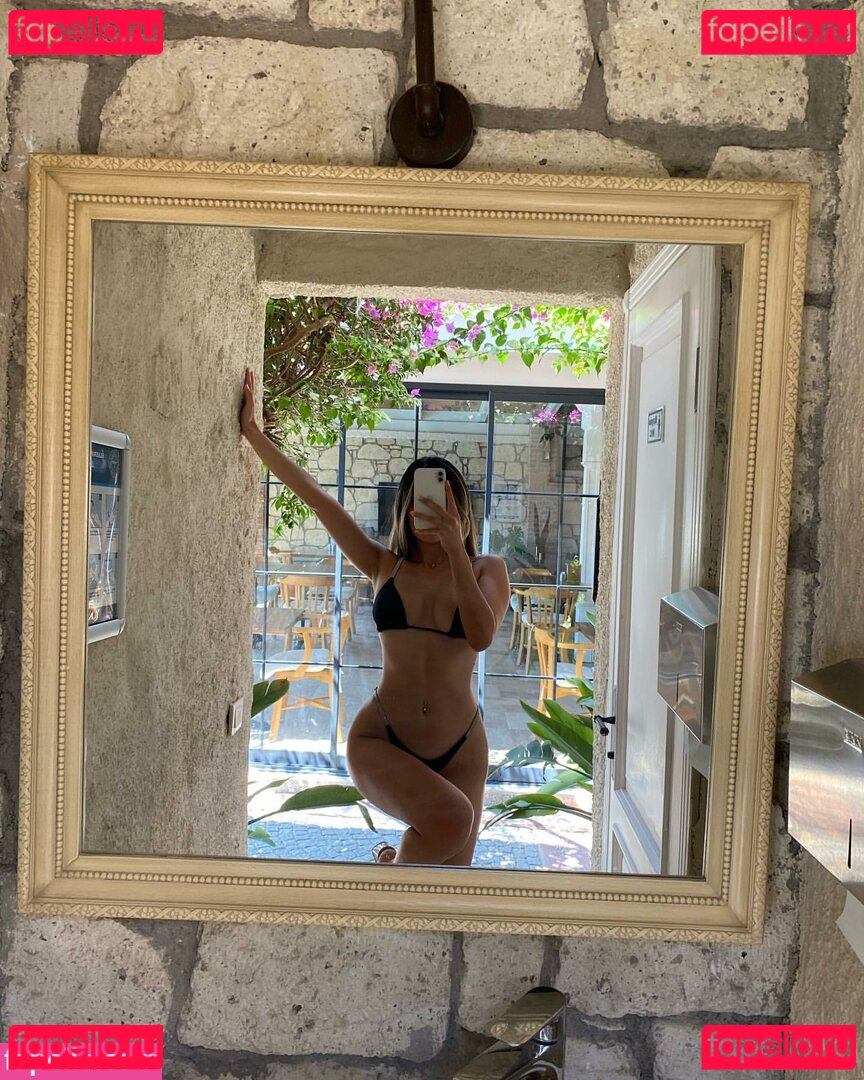 Kardelen Toprak / kardelentoprak Onlyfans Photo Gallery 