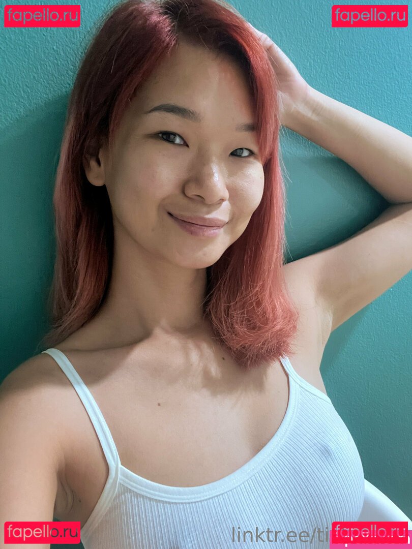 TickyPose Onlyfans Photo Gallery 