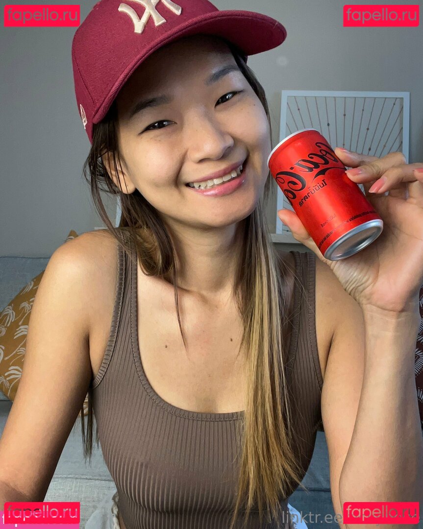 TickyPose Onlyfans Photo Gallery 