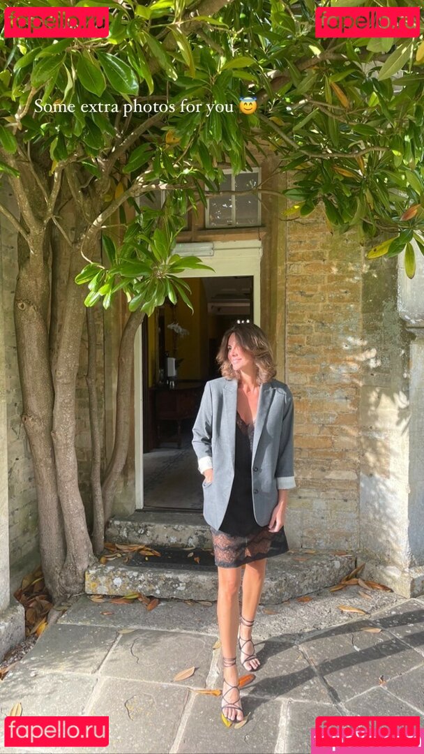 Claire Molin / claire_moulin / clairecsslmn Onlyfans Photo Gallery 