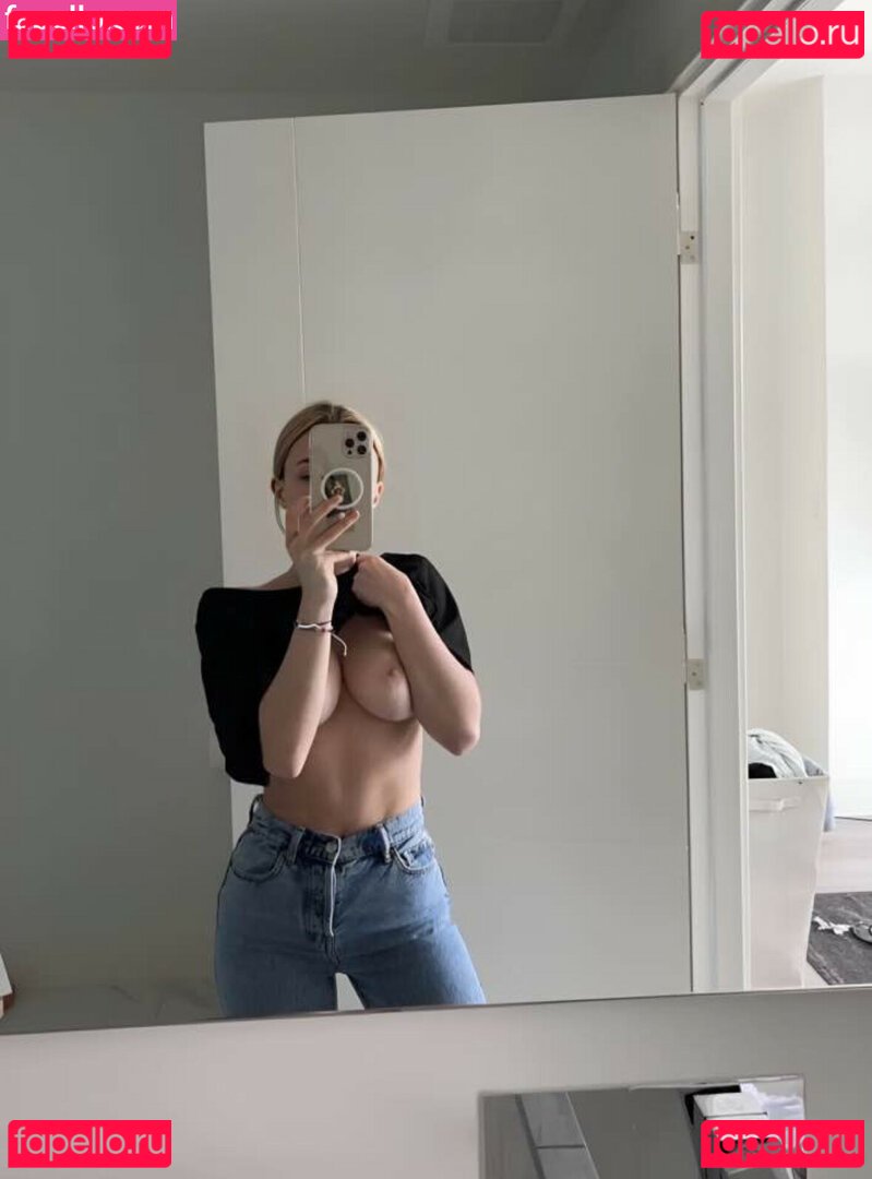 Alexandrasxxs / alexandrasanders Onlyfans Photo Gallery 