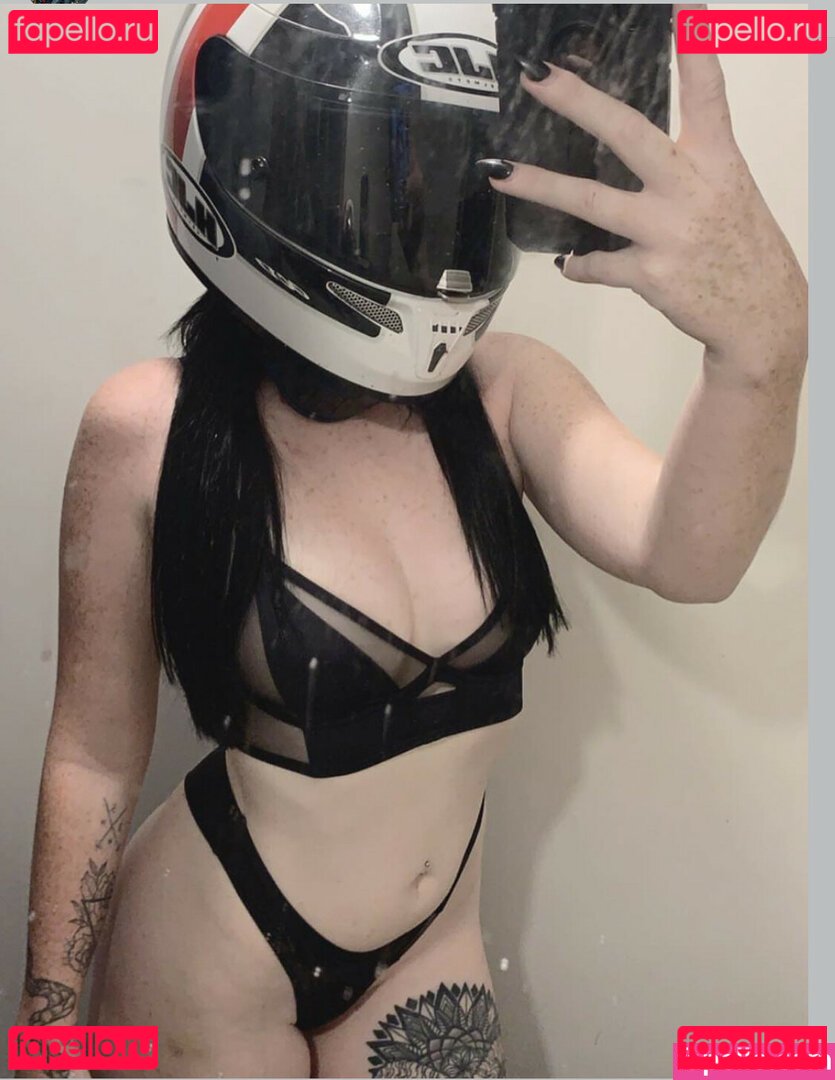 Alexandriaskys / toxsiixx Onlyfans Photo Gallery 