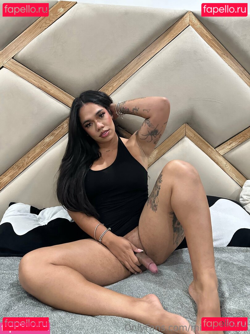 MiahCatalina / miahcatali Onlyfans Photo Gallery 