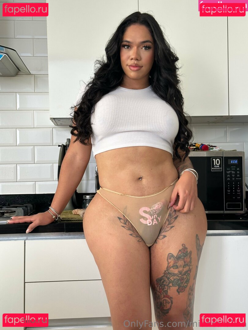 MiahCatalina / miahcatali Onlyfans Photo Gallery 