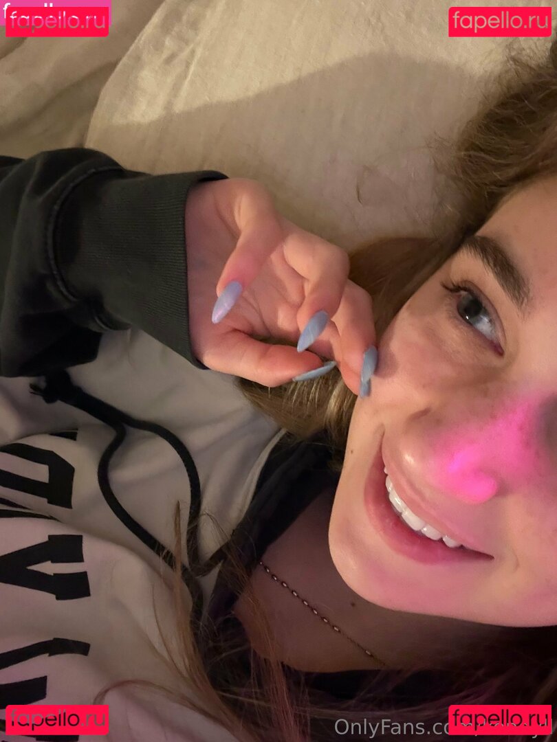 kendyll / kendyllmyles Onlyfans Photo Gallery 