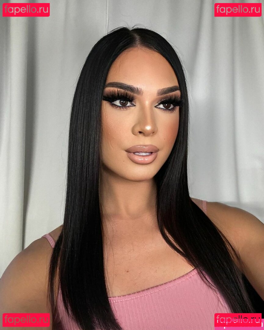 Stella / Stellavalenciagaa / https: / stella_valenciaga Onlyfans Photo Gallery 