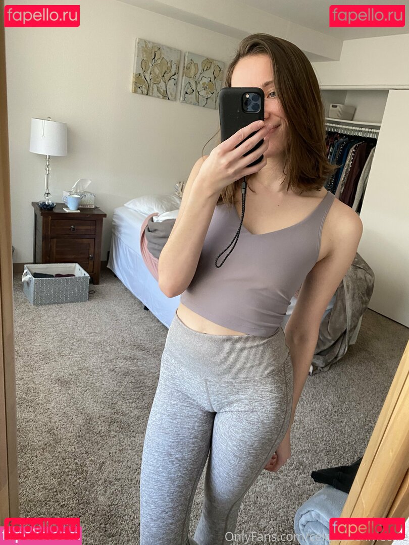 celesteschmeckle / hastalapasta / thatllbe25schmeckles Onlyfans Photo Gallery 