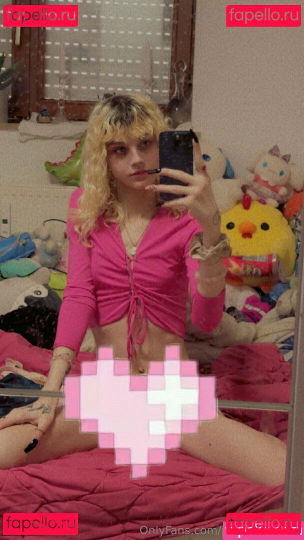 peachyroll777 / peachyxroll Onlyfans Photo Gallery 