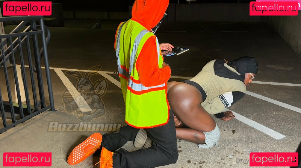 buzzb / buzzb_photos_ Onlyfans Photo Gallery 