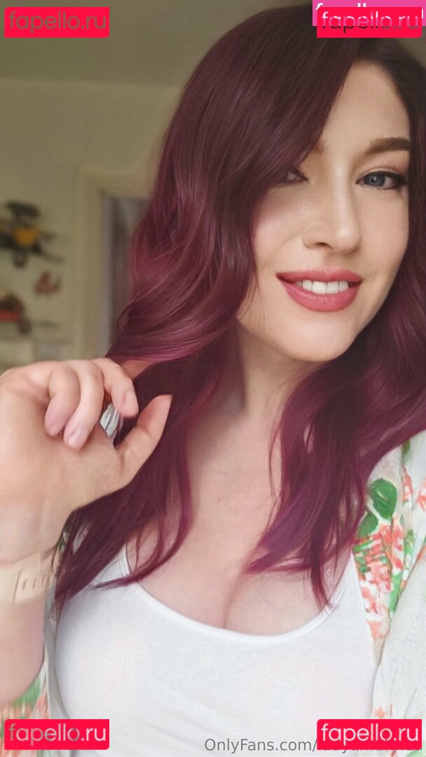 iitsstrawberrygemfree Onlyfans Photo Gallery 