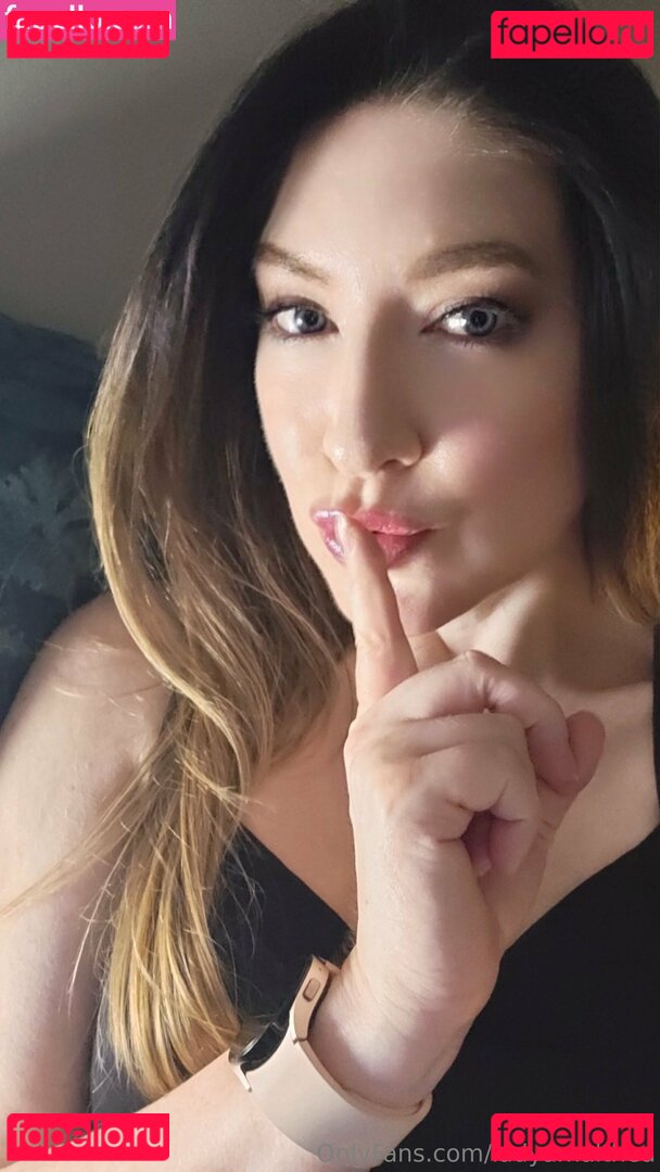 iitsstrawberrygemfree Onlyfans Photo Gallery 