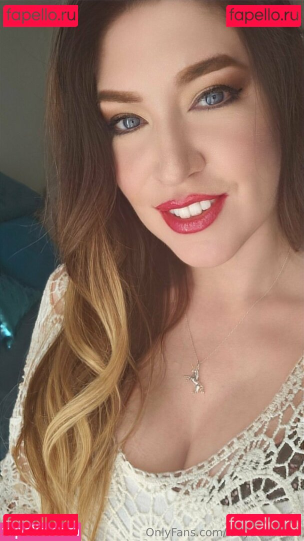 iitsstrawberrygemfree Onlyfans Photo Gallery 