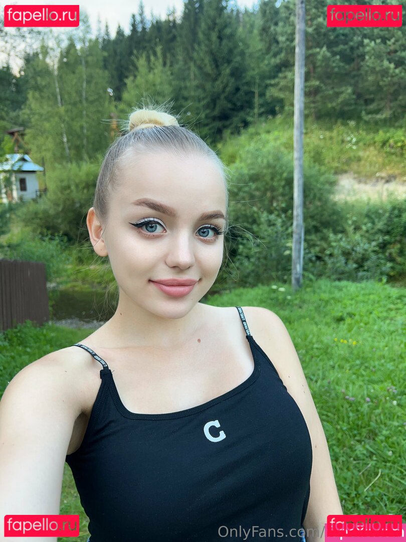 dashberry / gyarustrawberry7 Onlyfans Photo Gallery 