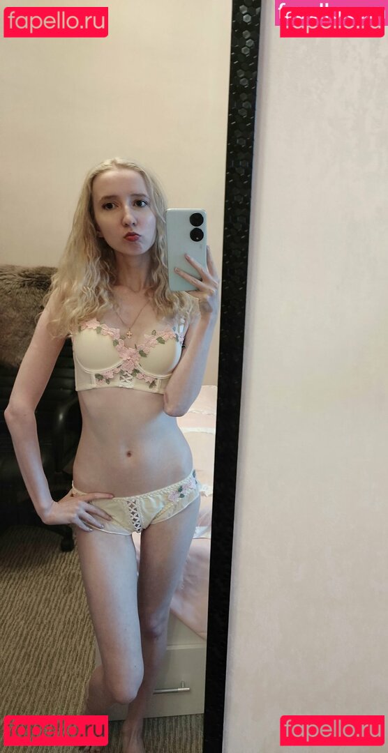 dzgrm / Onlyfans Photo Gallery 