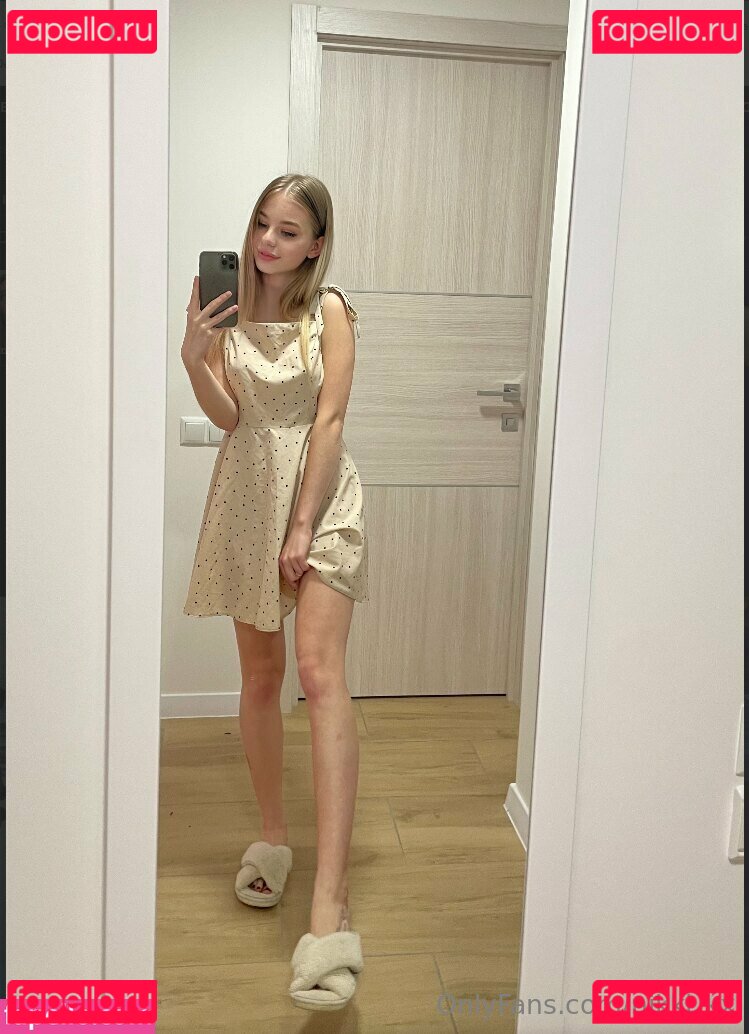 nikki.kx / nikki_kx Onlyfans Photo Gallery 