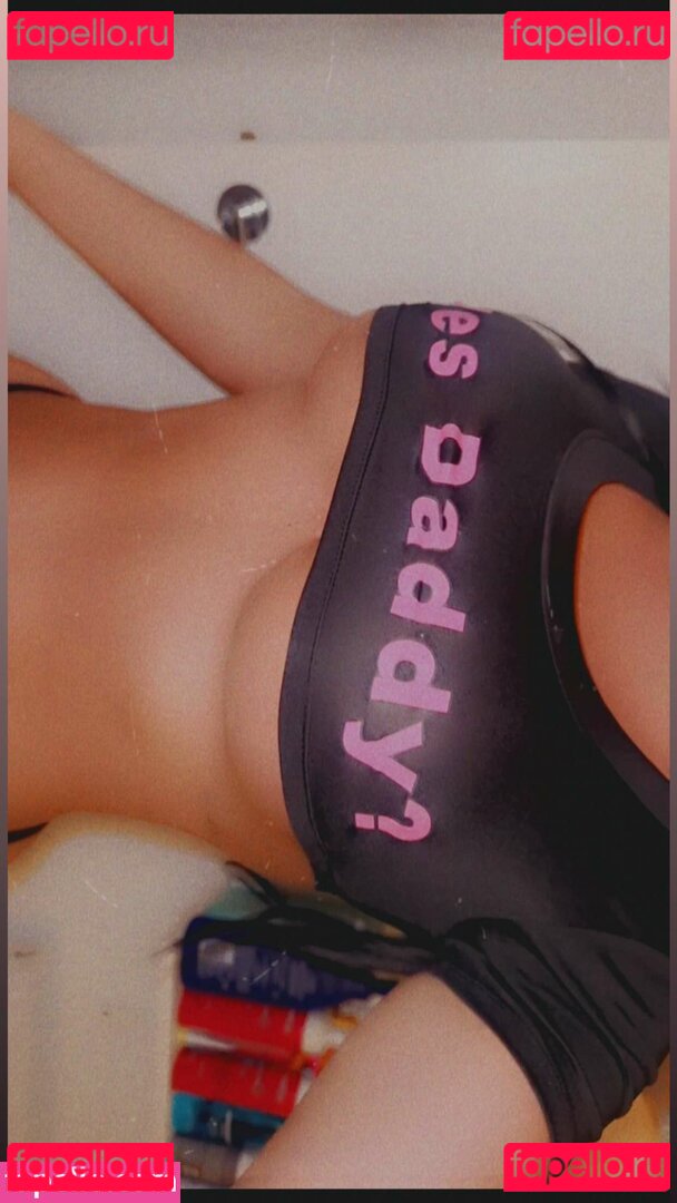 Klaudiaglam / baddieworldx Onlyfans Photo Gallery 