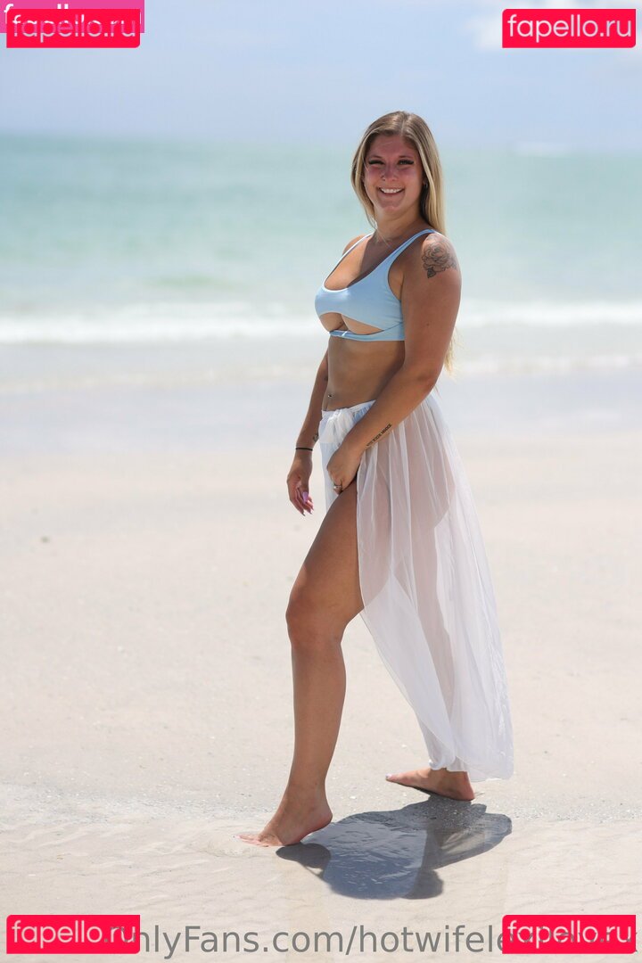 hotwifelexilovex / tattoo_unionz Onlyfans Photo Gallery 