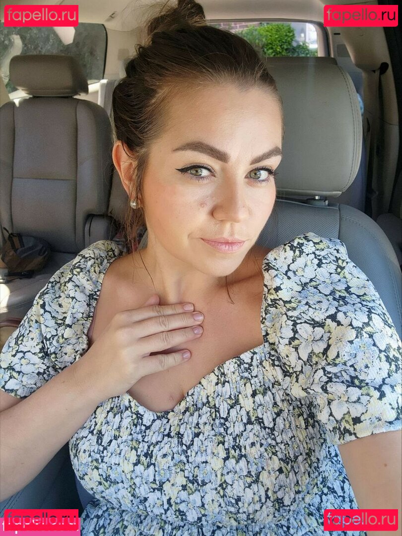 Marina Morris / marina_morris / mmmorris007 Onlyfans Photo Gallery 