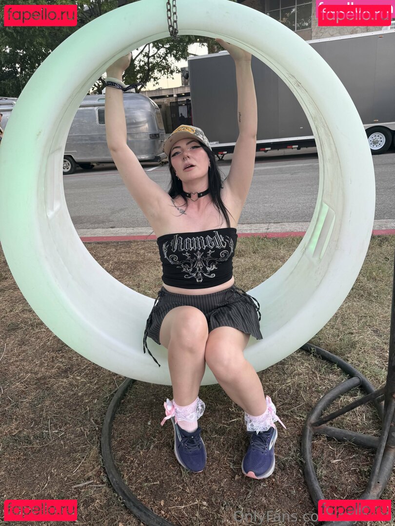 reysuka / reysuka_ / reysukaxo Onlyfans Photo Gallery 