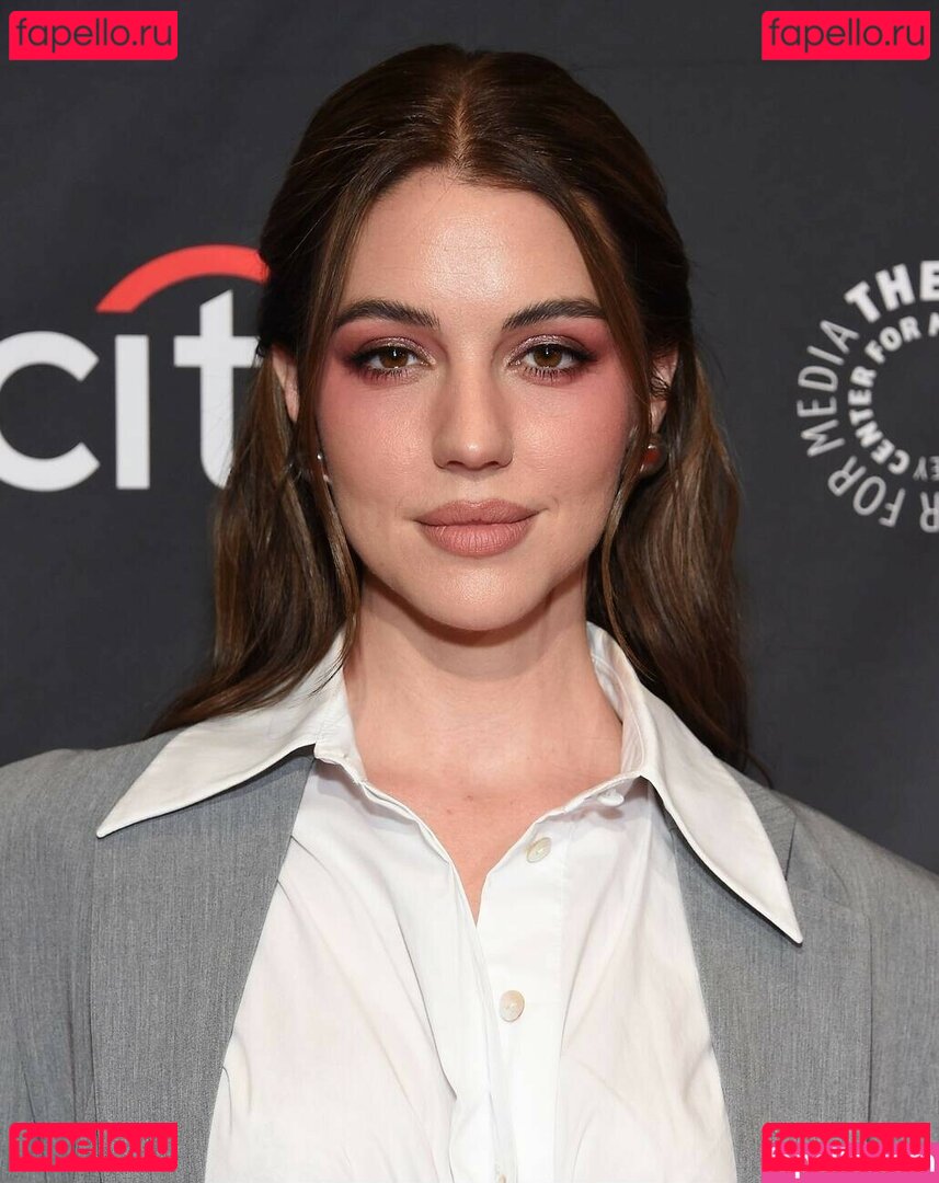 Adelaide Kane / adelaidekane / adelaidekane15 Onlyfans Photo Gallery 
