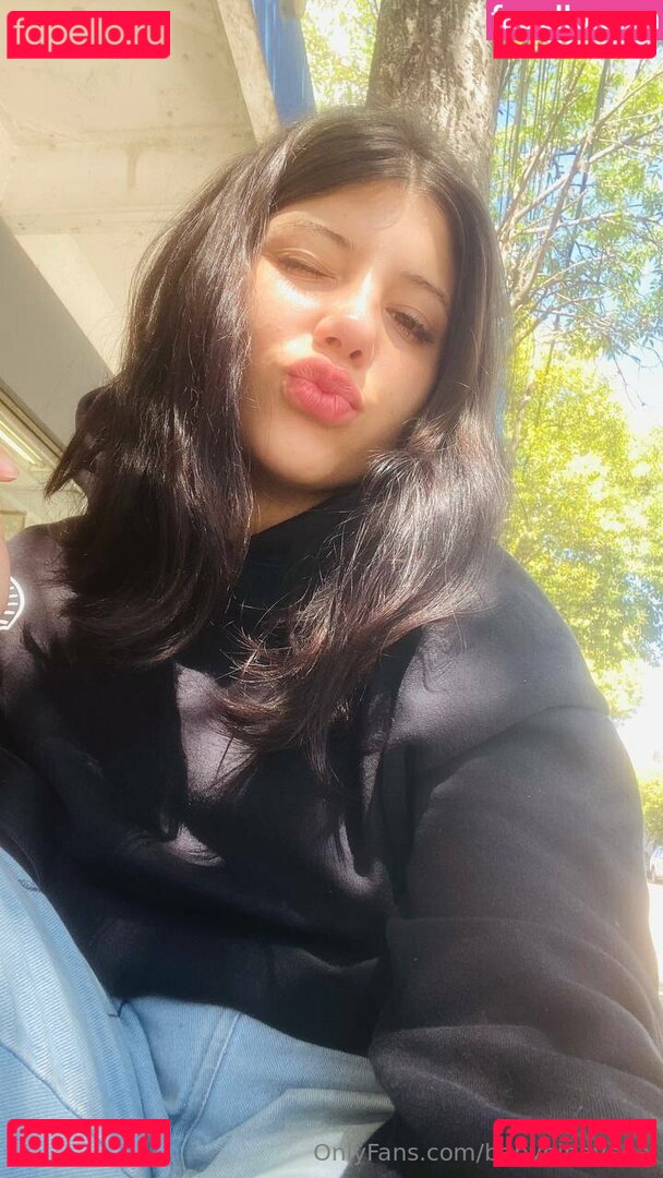 babyninapequena / babyninavega / theonlybabynina Onlyfans Photo Gallery 