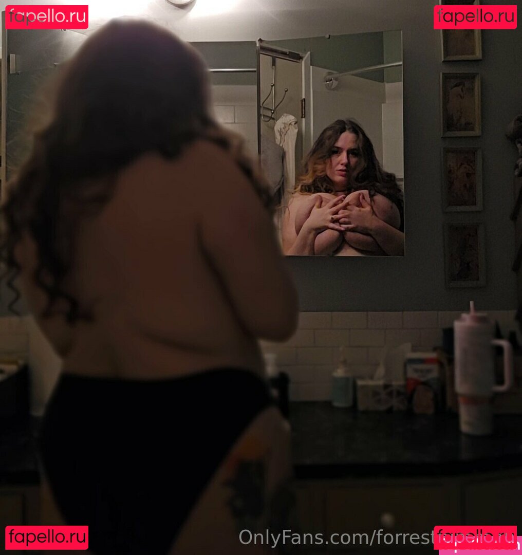 beetrootsarecool / forrestnimmph Onlyfans Photo Gallery 