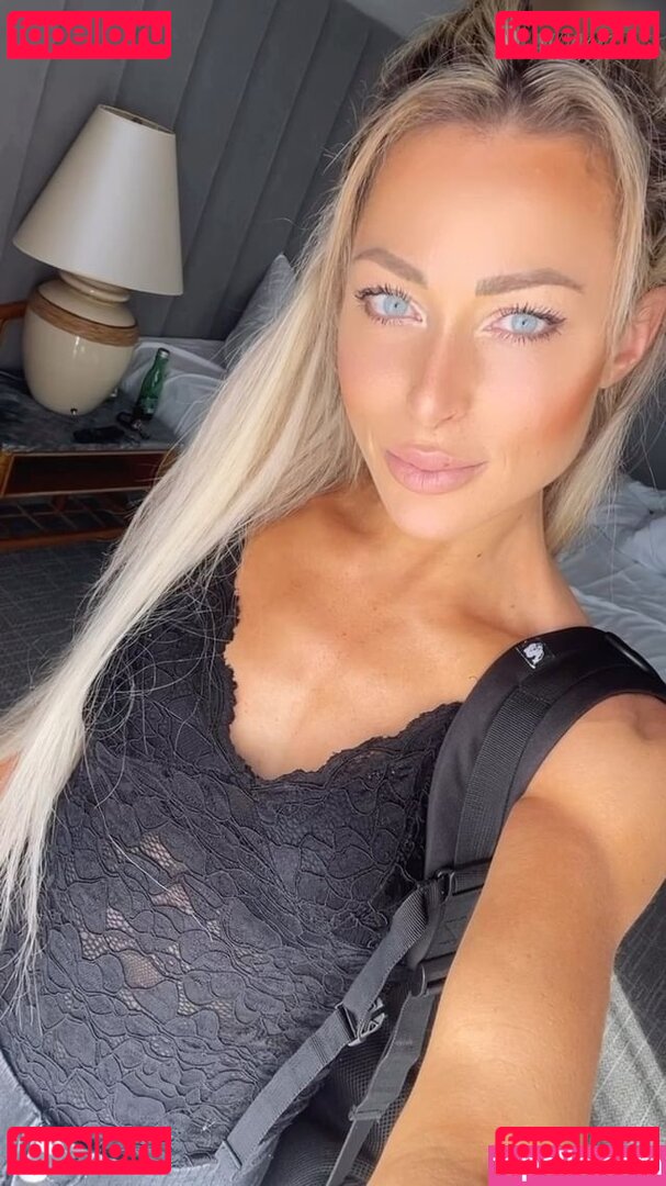 Pia Niedermeier / pianiedermeier Onlyfans Photo Gallery 