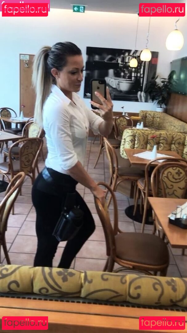 Pia Niedermeier / pianiedermeier Onlyfans Photo Gallery 