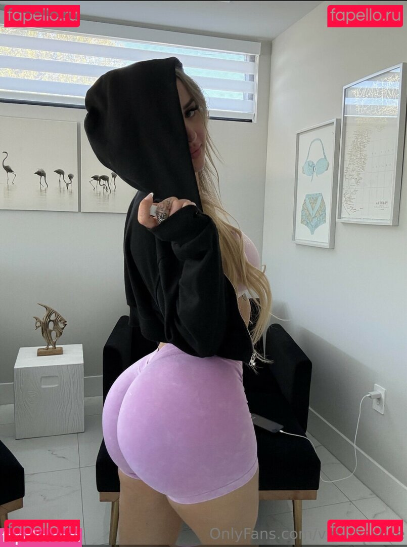 Itslunaskye / lunaskye Onlyfans Photo Gallery 