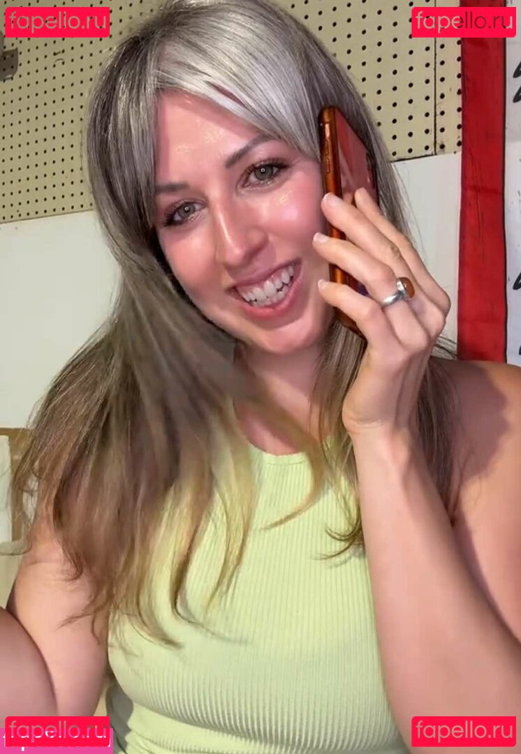 Grlnxtdoor111 / girlnxtdoor111 Onlyfans Photo Gallery 