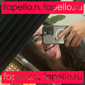 danniwettt Onlyfans Photo Gallery 