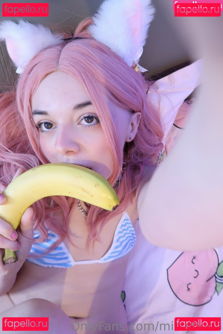 MitsyBena / https: Onlyfans Photo Gallery 