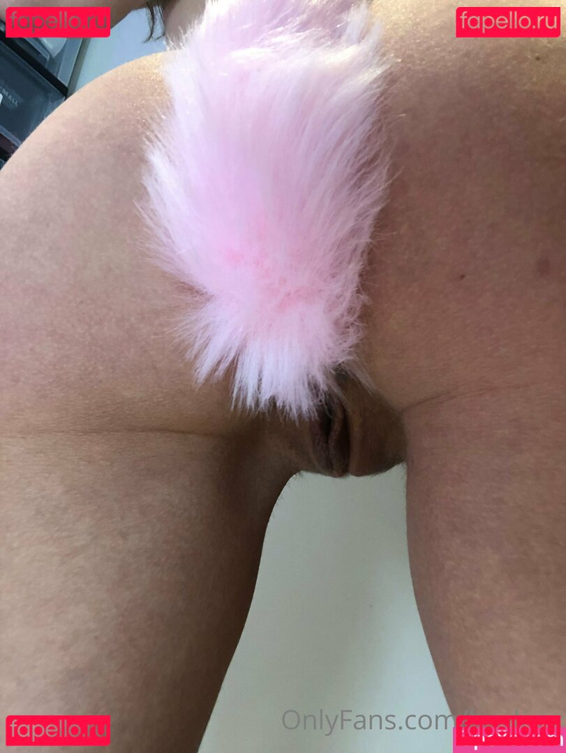 Hayleex / haylee_cb / hayleex_x / official_haylee / xxx_haylee Onlyfans Photo Gallery 