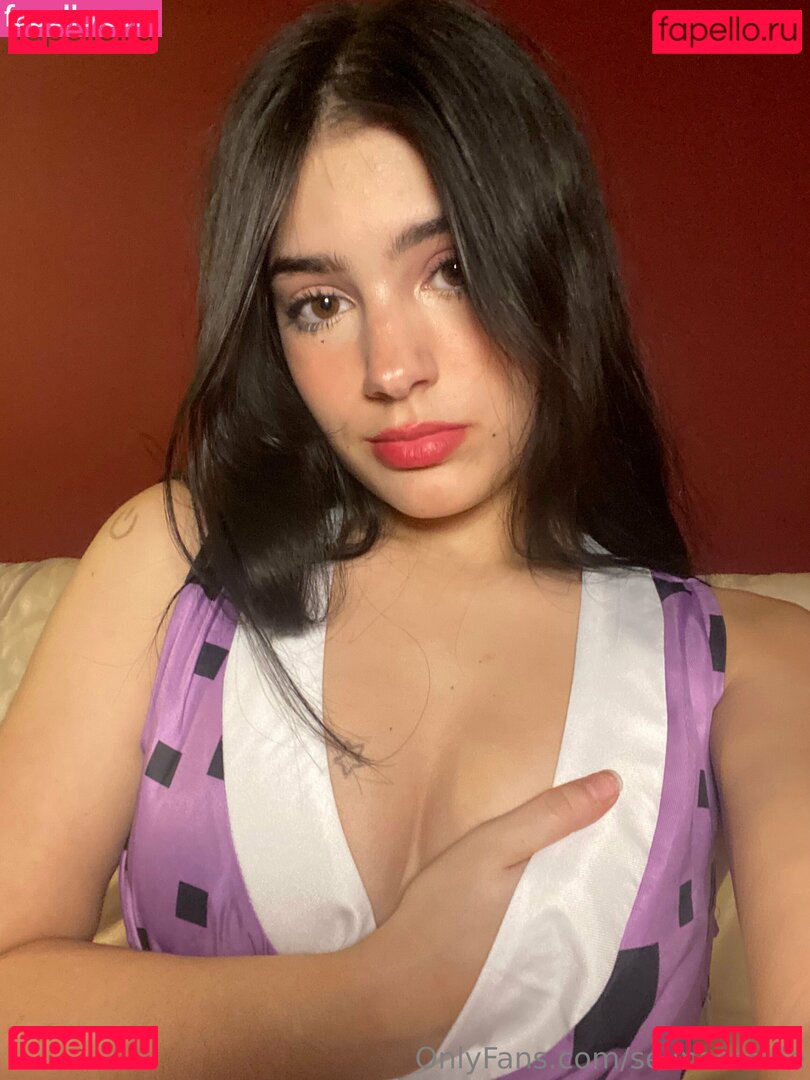 selinasteele Onlyfans Photo Gallery 