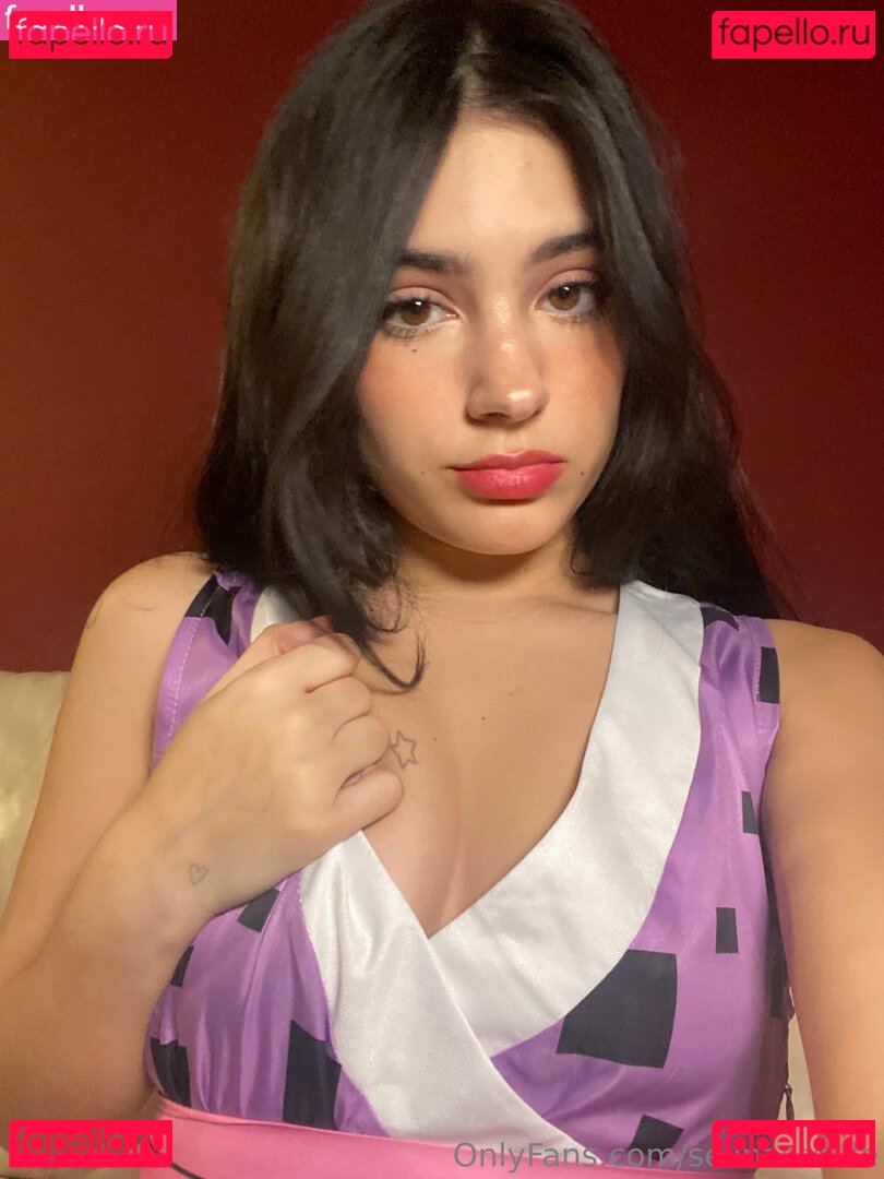 selinasteele Onlyfans Photo Gallery 