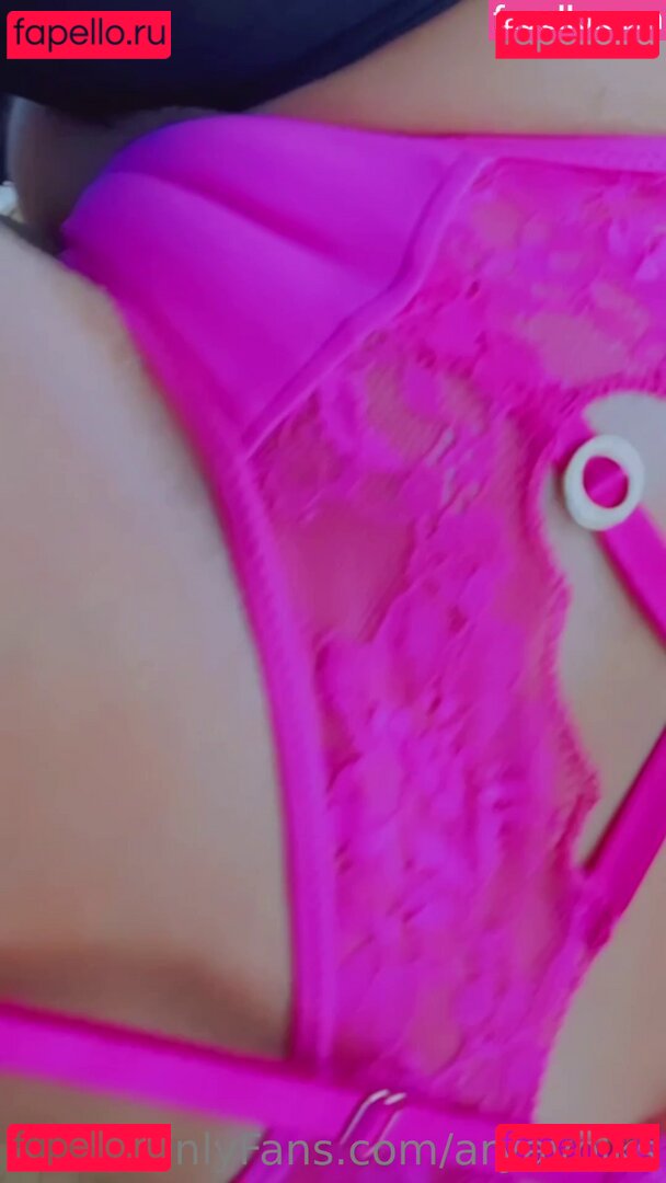 Arya Volks / aryavolks Onlyfans Photo Gallery 