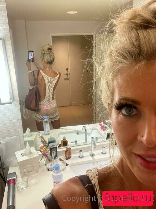 Beez Asmr Fake / reel Nude Onlyfans Photo 85