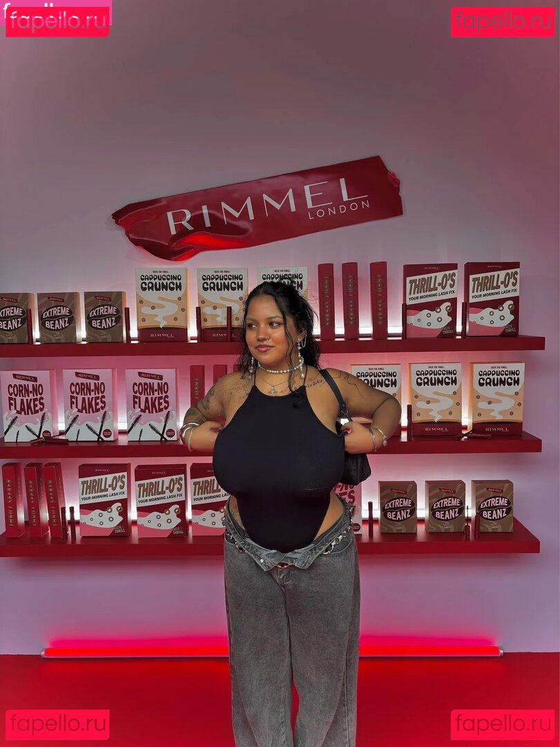 Boa Hancock / Breeeahhh / boahancock Onlyfans Photo Gallery 