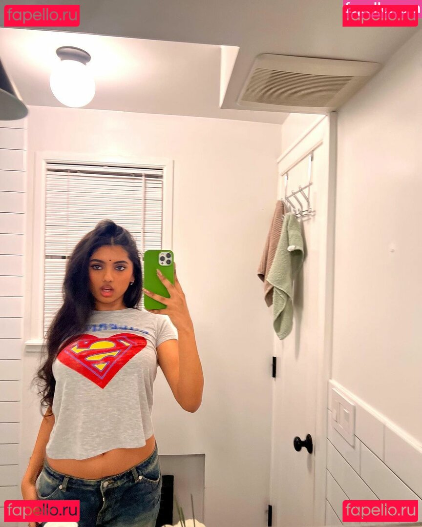 Avantika Onlyfans Photo Gallery 