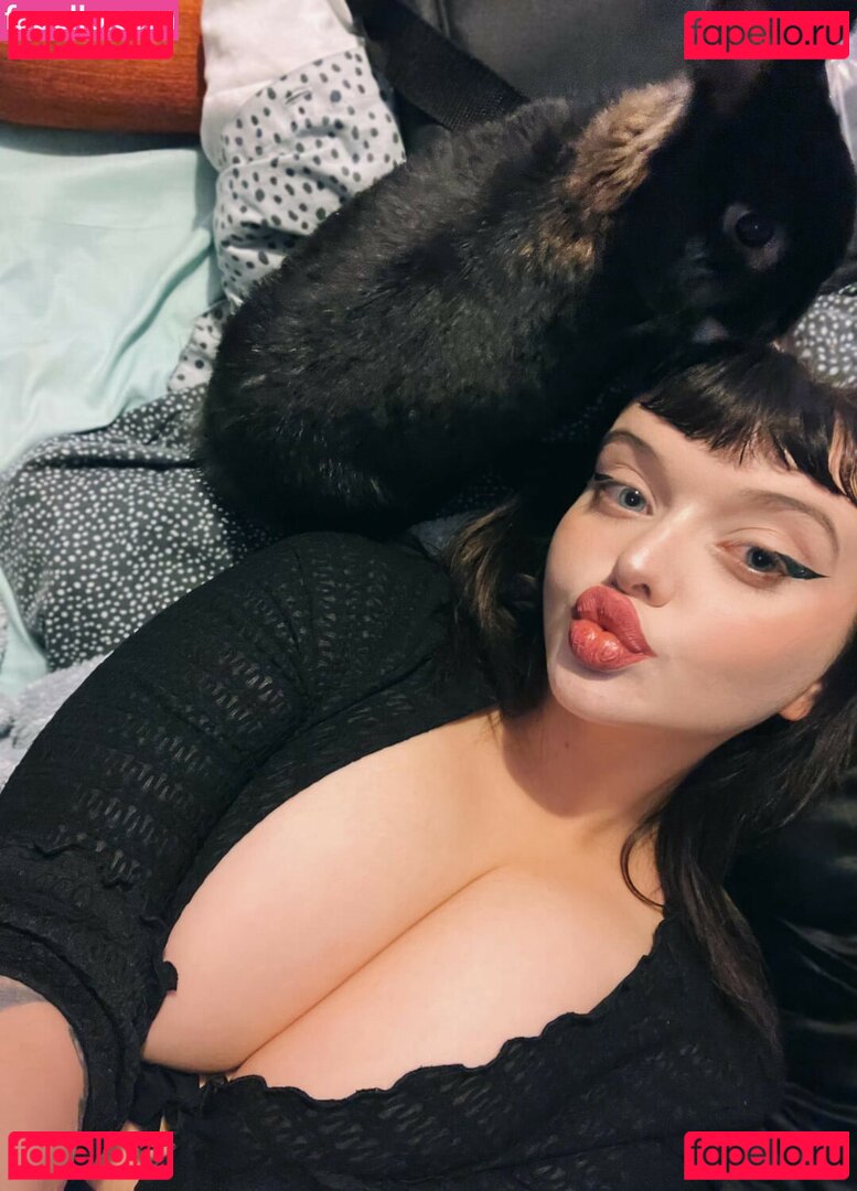 Lydz / https: / lydiafawn / lydiafawnxo Onlyfans Photo Gallery 