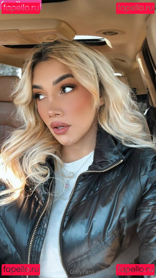 gisellegorgeous / gisellegorgeousxo Onlyfans Photo Gallery 