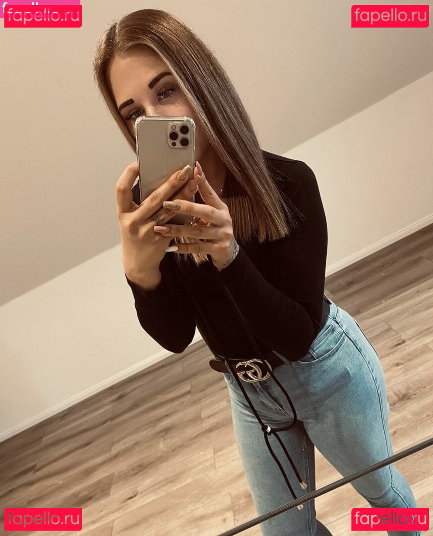 Miss_Vanniii / marillovv... Onlyfans Photo Gallery 