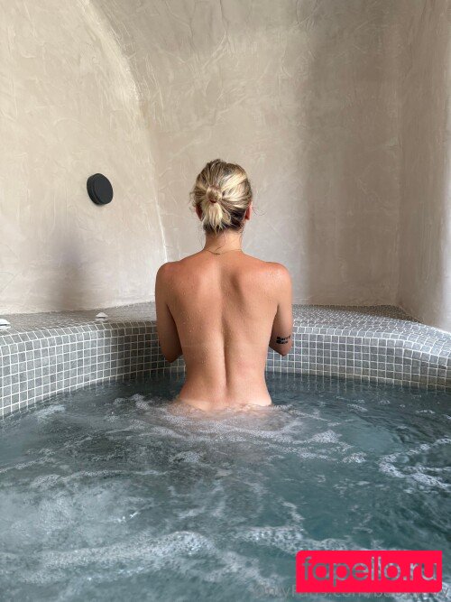 annasofiaaaa Nude Onlyfans Photo 19